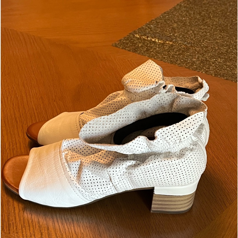 Gorgeous white,soft leather open toe booties. 2 in heel, like new. Sz 8